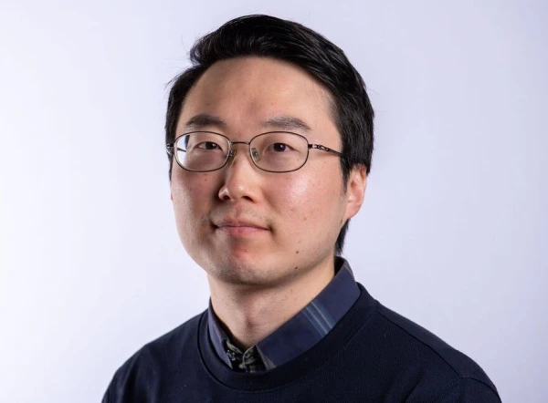 Daniel Yoon